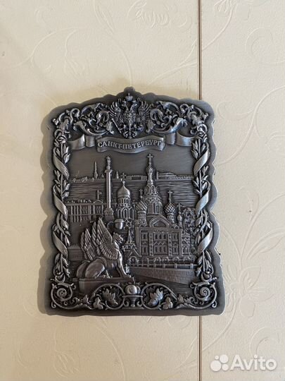 Магниты на холодильник из разных стран