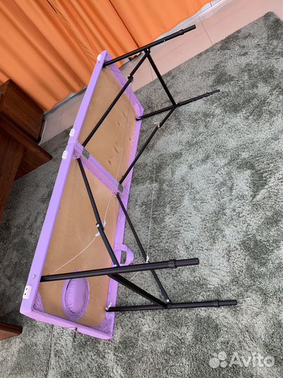 Массажный стол (косметологическая кушетка складная