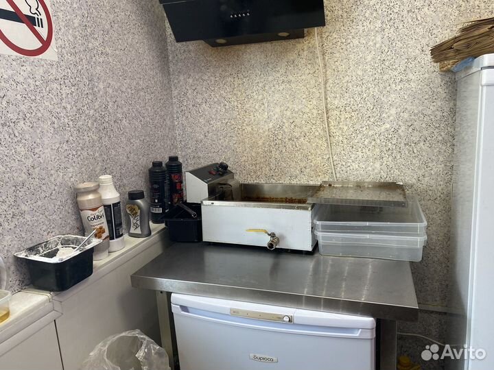 Пончики и кофе