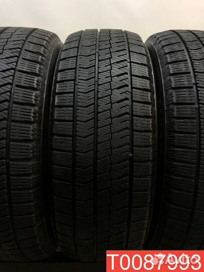 Bridgestone Blizzak VRX 215/60 R16 101K
