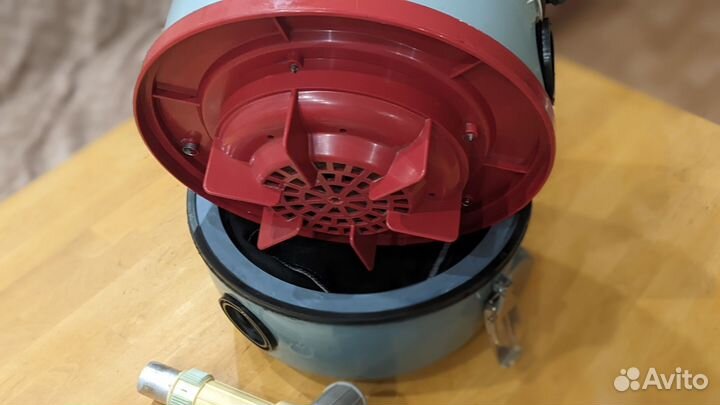 Пылесос СССР Вихрь 11