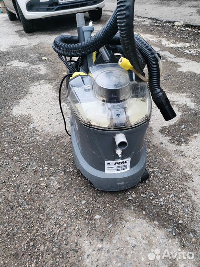 Моющий пылесос karcher puzzi 8 1