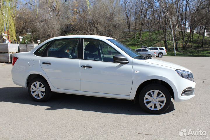 LADA Granta 1.6 МТ, 2024, 6 км