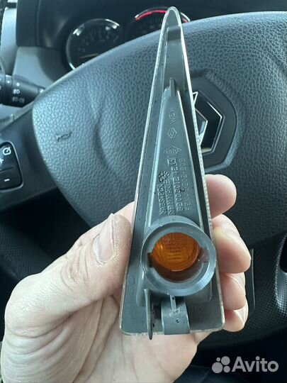 Повторитель Megan 2 правый