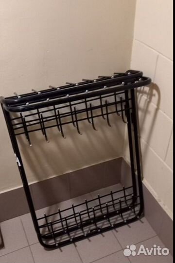 Вешалка настенная,металическая