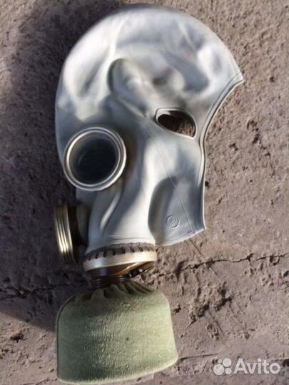 Противогаз