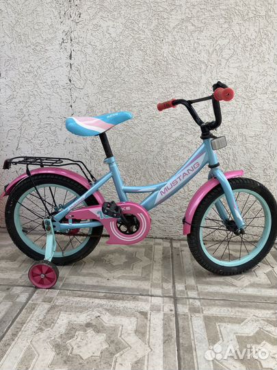 Детский велосипед для девочки