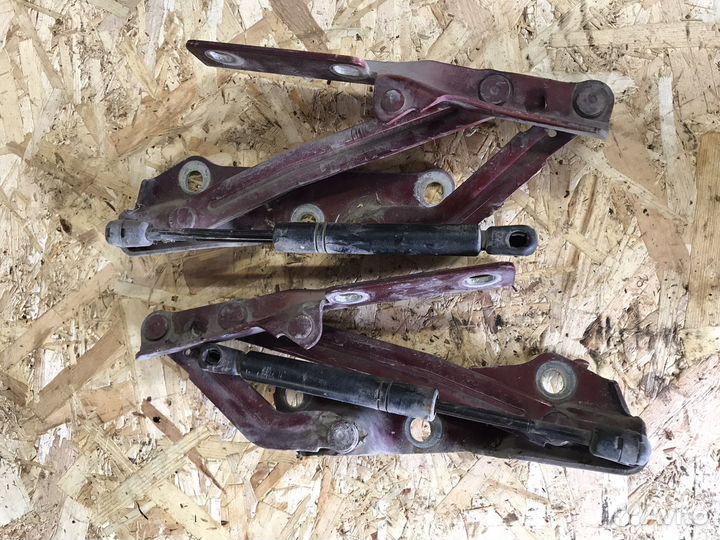 Петли багажника Opel Vectra B