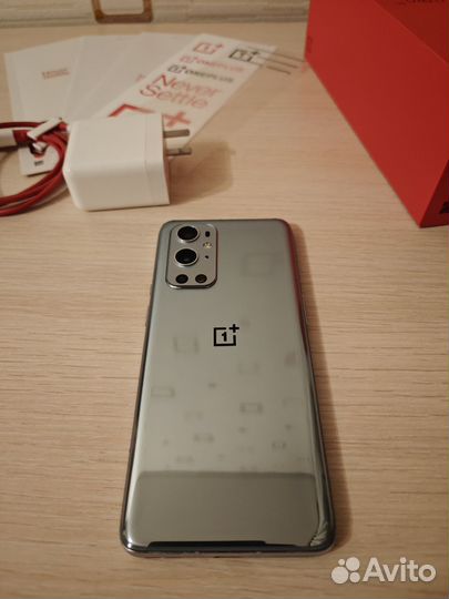 OnePlus 9 Pro, 8/128 ГБ