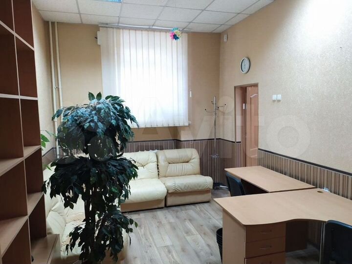 Меблированный 2-х каб. Офис Большая Морская, 45 м²