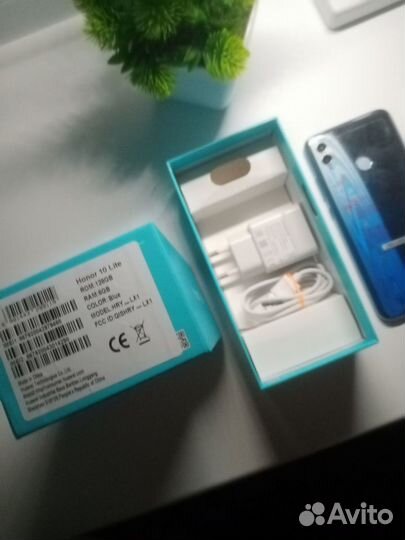 HONOR 10 Lite, 6/128 ГБ