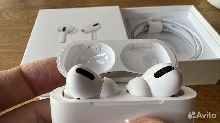 Apple AirPods Pro with MagSafe