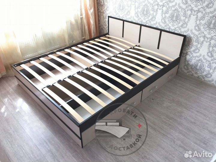 Кровать двухспальная