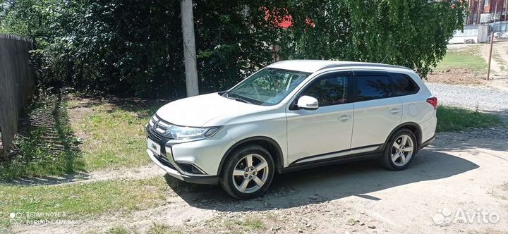 Mitsubishi Outlander 2.0 CVT, 2015, 178 000 км