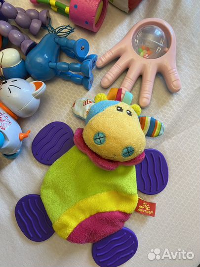 Погремушки игрушки
