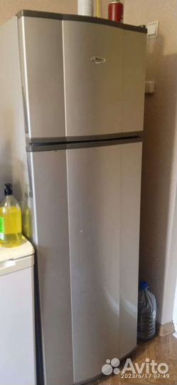 Холодильник