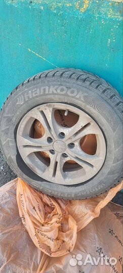 Hankook Winter I'Pike RS W419 185/70 R14 92T