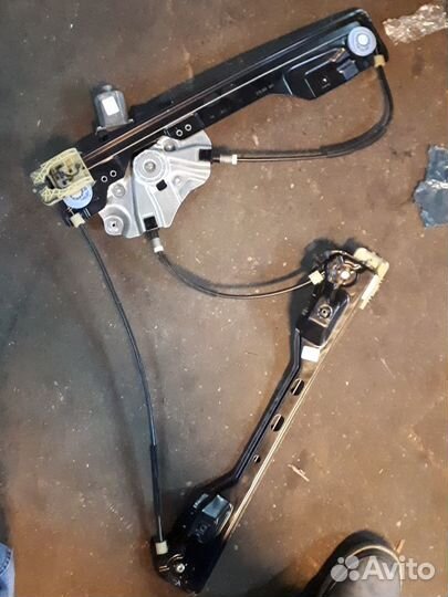 Электростеклоподъемник передний правый opel zafir