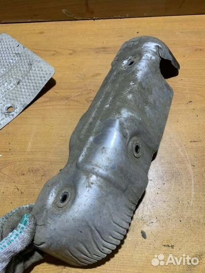 Тепловой экран Chevrolet Trailblazer 31Ux 2.8 31UX