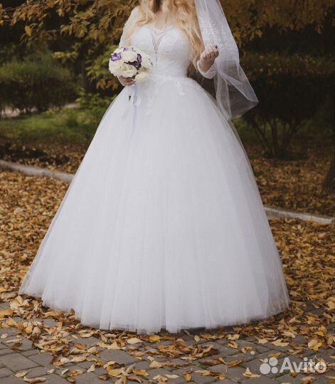 Платье свадебное