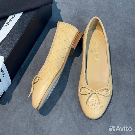 Chanal балетки