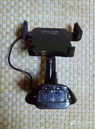 Держатель для телефона в машину с транмиттером FM