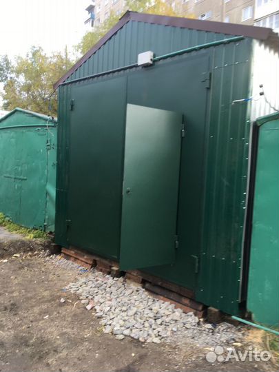 Ворота гаражные металлические