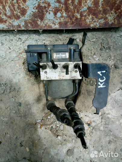 Блок ABS насос абс Kia Ceed 589201H300