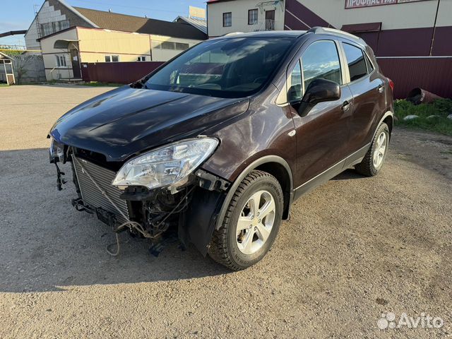 Opel Mokka 1.8 MT, 2013, битый, 102 000 км с пробегом, цена 699000 руб.