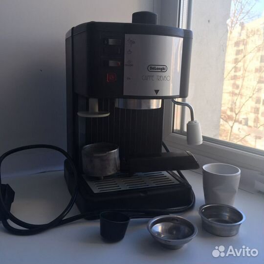 Кофемашина рожковая De'Longhi Bar 14