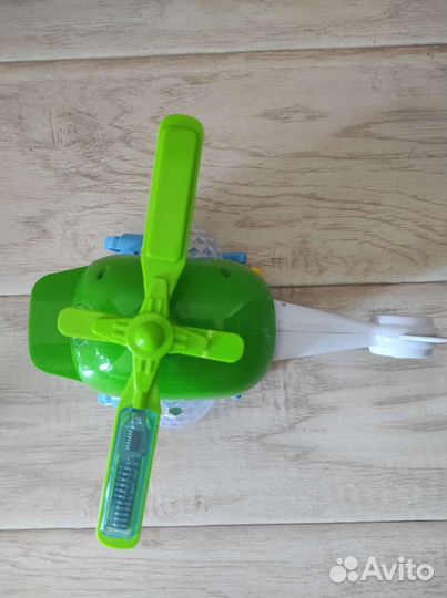 Машинка игрушка