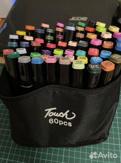 59 двусторонних маркеров для скетчинга