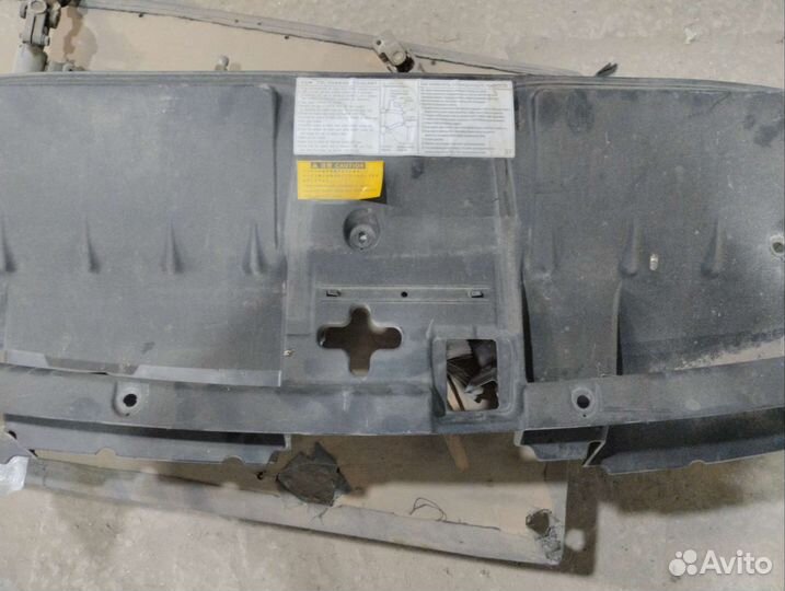 Кожух двигателя Toyota Land Cruiser 200 дизель