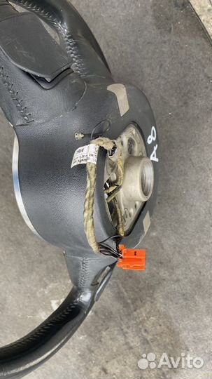 Руль с лепестками Audi A8 D3