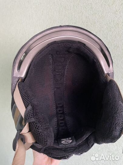 Защитный шлем для сноуборда