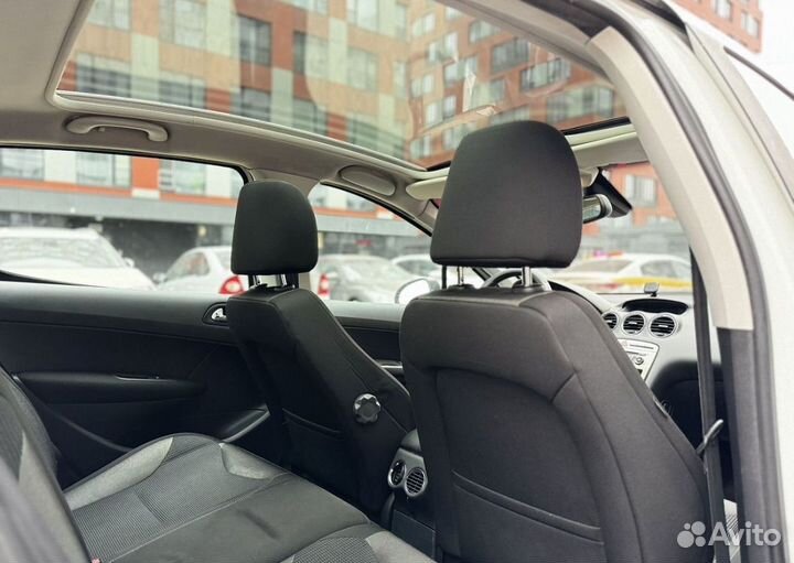 Peugeot 308 1.6 AT, 2010, 212 000 км