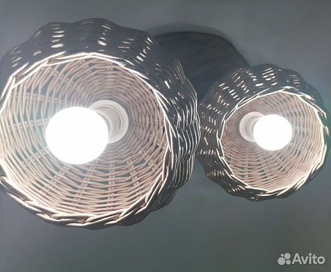 Люстра с абажуром