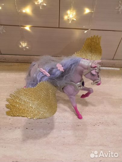 Лошадь Пегас Единорог