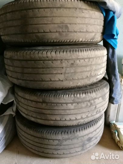 Yokohama GEOLANDAR G015 225/65 R17