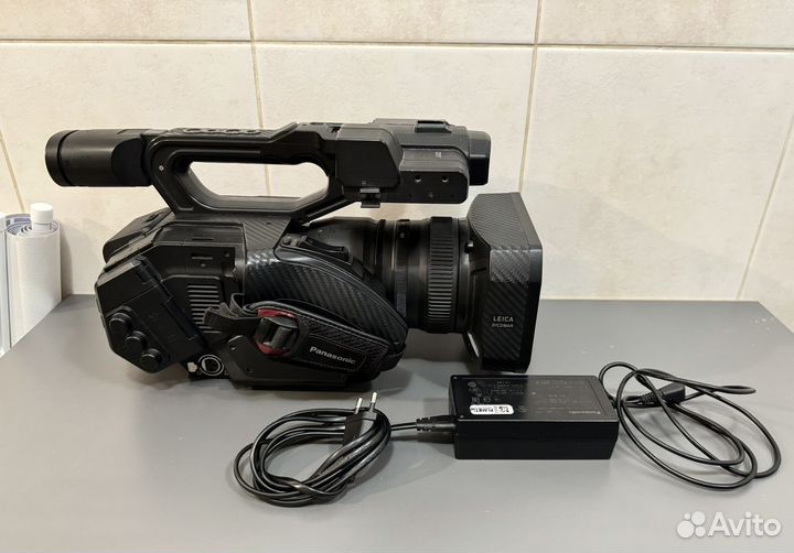 Видеокамера Panasonic AG-DVX200