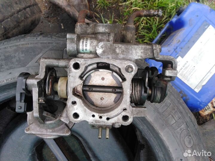 Дроссельная заслонка 4g64 Галант 8 USA 2.4 4g64