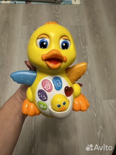 Игрушка музыкальная уточка