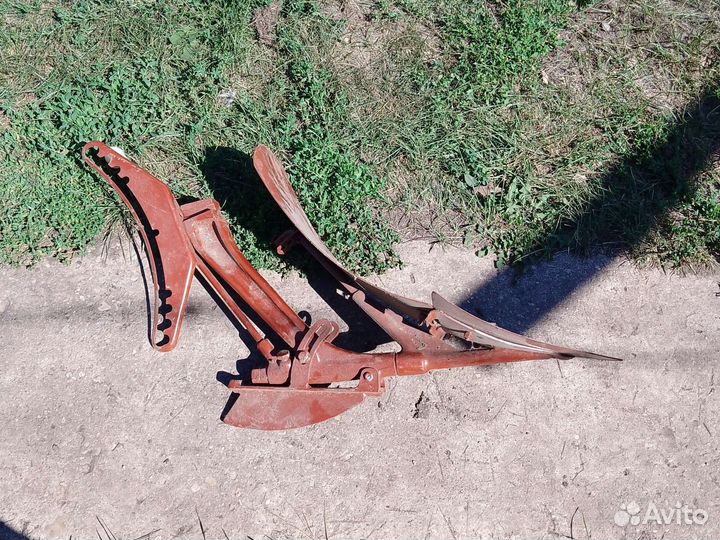 Плуг для мотоблока