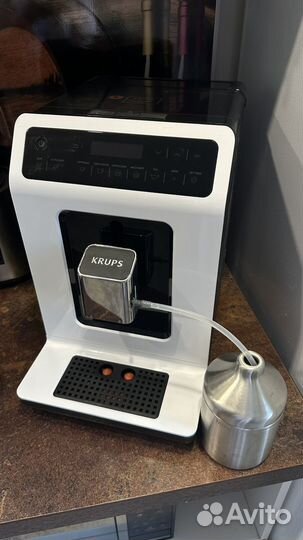 Автоматическая кофемашина Krups Evidence EA890110