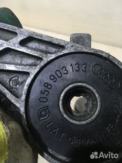 Натяжитель ремня Ауди А4 Б5 1.6 ADP 058903133