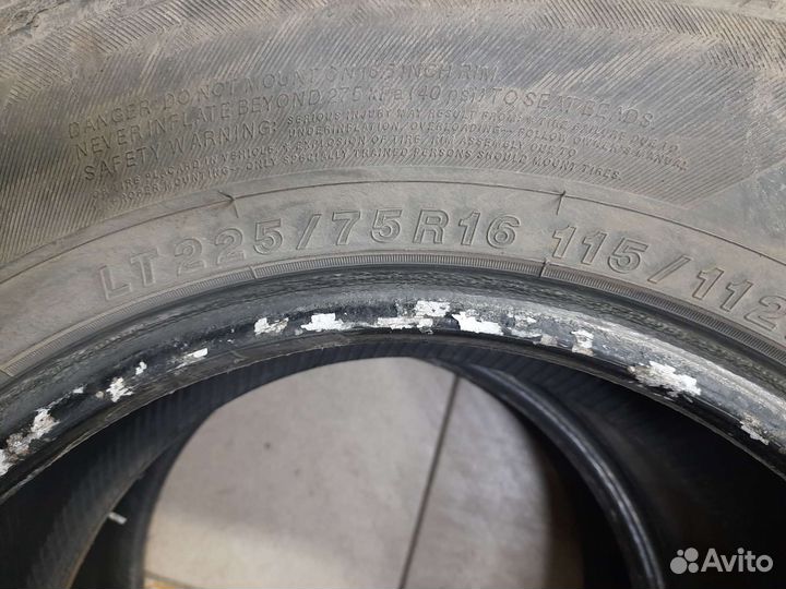 Yokohama A043 225/75 R16 112U