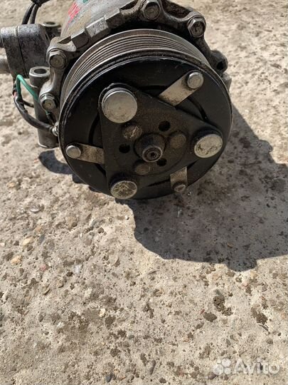 Компрессор кондиционера Honda Accord 8 2.4 2007