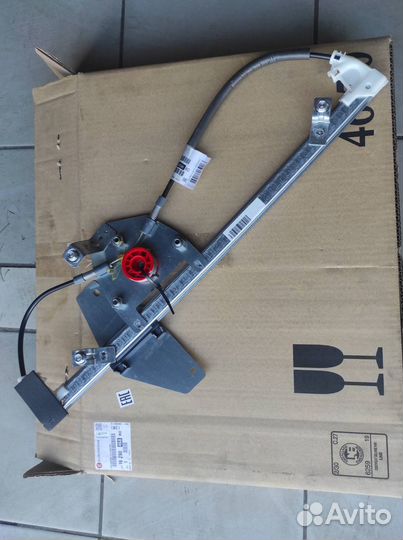 Eurorepar Стеклоподъемник правый Peugeot 2008,208