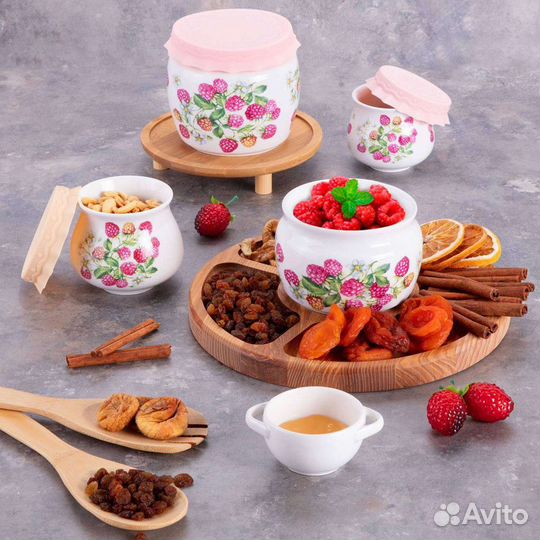 Фарфоровые баночки с силиконовыми крышками Lefard