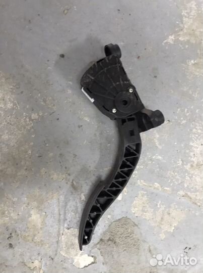 Педаль газа Хендай Солярис